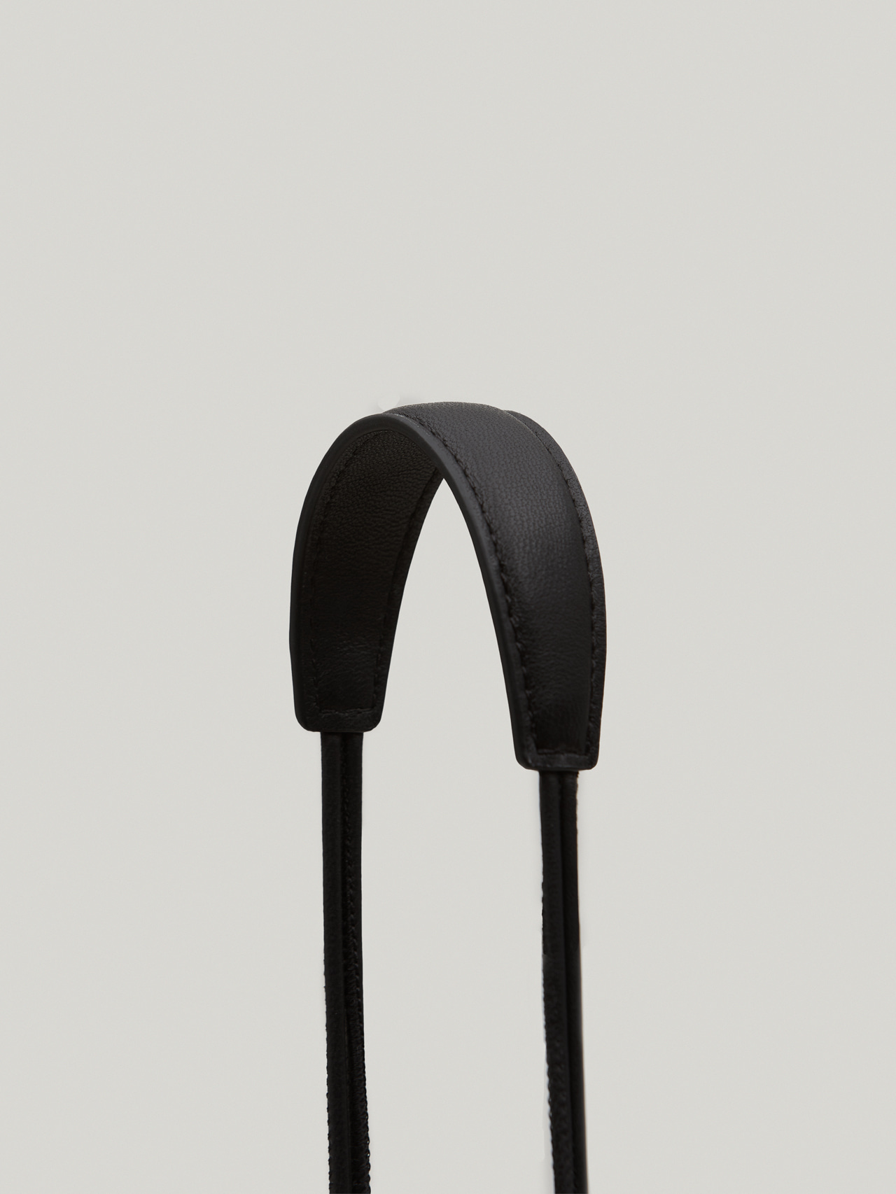 無料配送 ◆ Atelier de LUMEN ◆ BIJOU BAG BIJOU BAG (SOFT BLACK) - Atelier de LUMEN