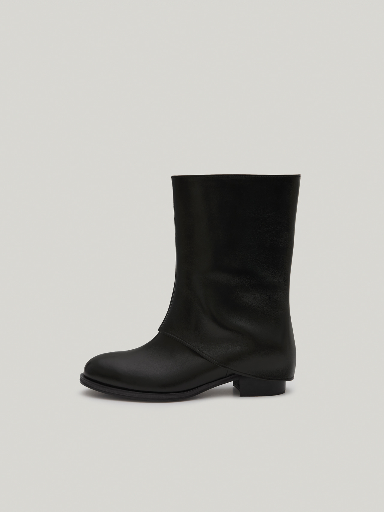 ☆人気☆【Atelier de LUMEN】☆CAPE MIDDLE BOOT.S☆ CAPE MIDDLE BOOTS (SOFT BLACK) - Atelier de LUMEN