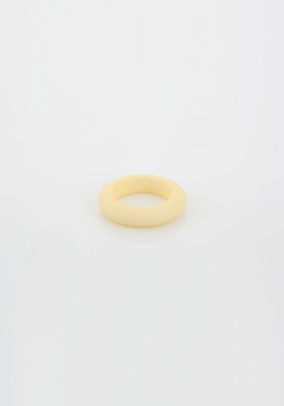 Puffy Ring (butter)