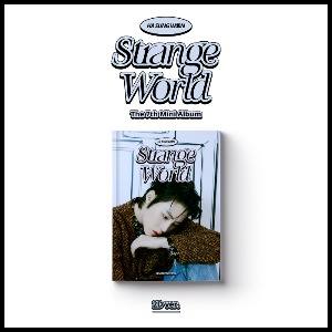 하성운 - Strange World (7th 미니앨범) [Photobook] 2D ver.