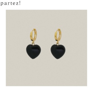 PARTEZ Black Onyx Heart Earrings 1pair