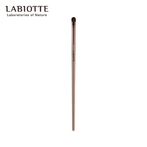 LABIOTTE Makers Point Shadow Brush