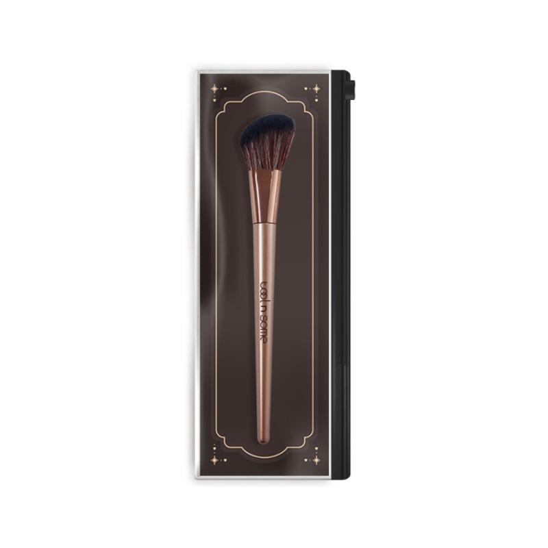 Own label brand, [TOOL N SOME] Rose Gold Edition Oblique Cheek Brush 1ea (Weight : 29g)