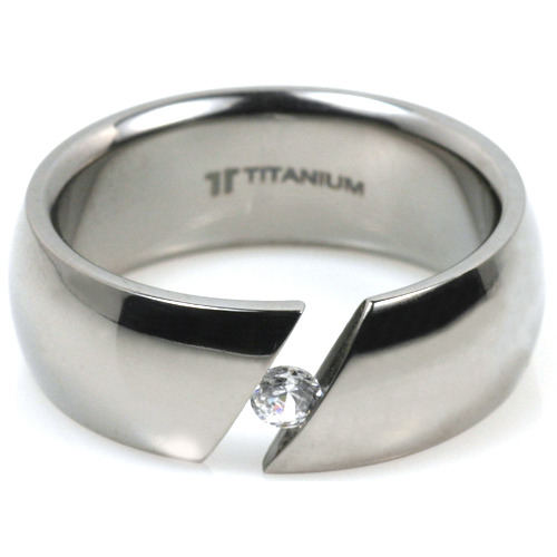 T-705 DIA - TATIAS, ダイヤモンド付きチタンリング