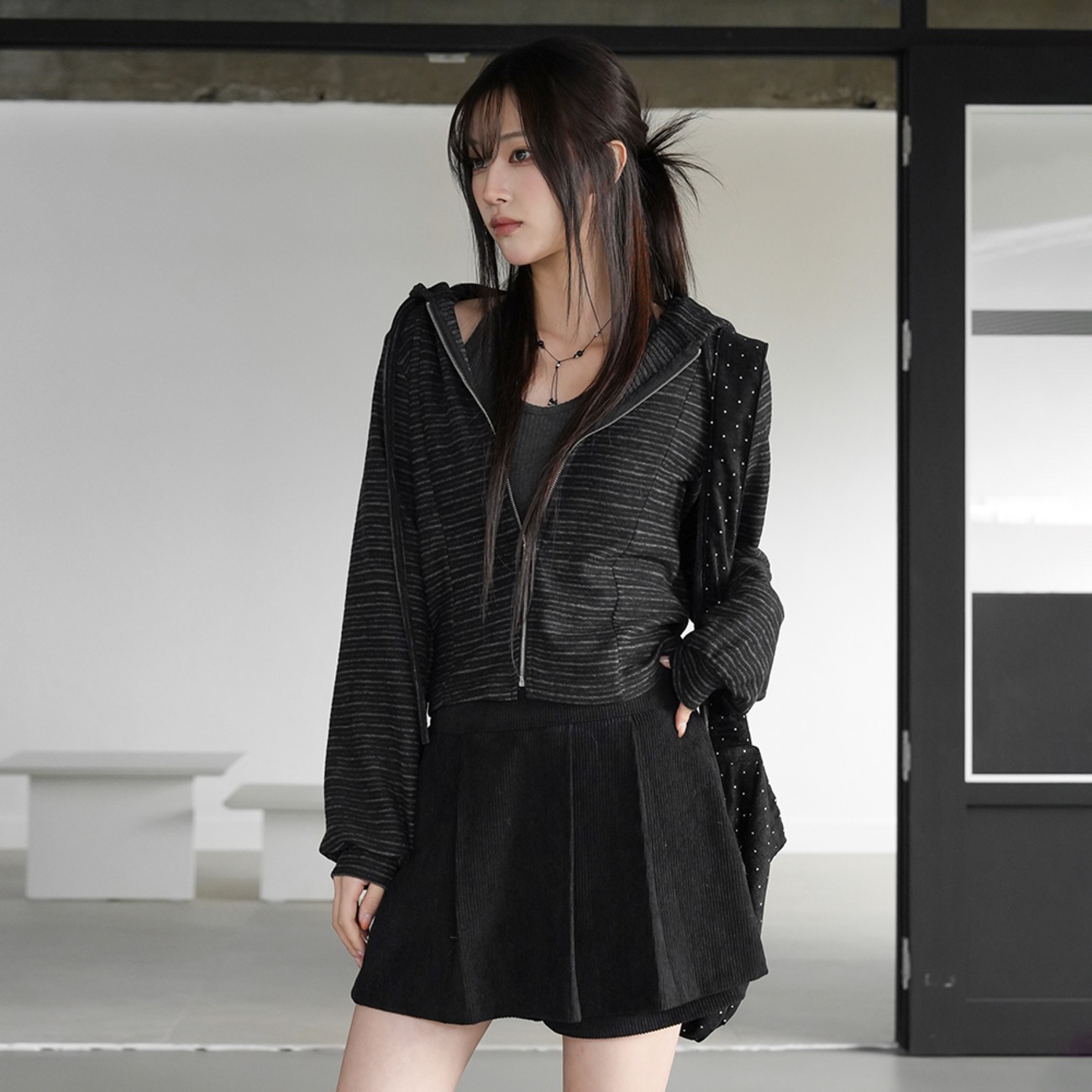 Melona Stripe Hooded Zip-up - binary01