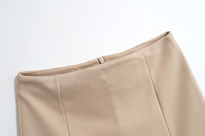 mini skirt detail image-S1L53