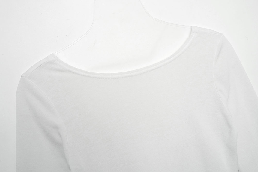 long sleeved tee detail image-S1L39