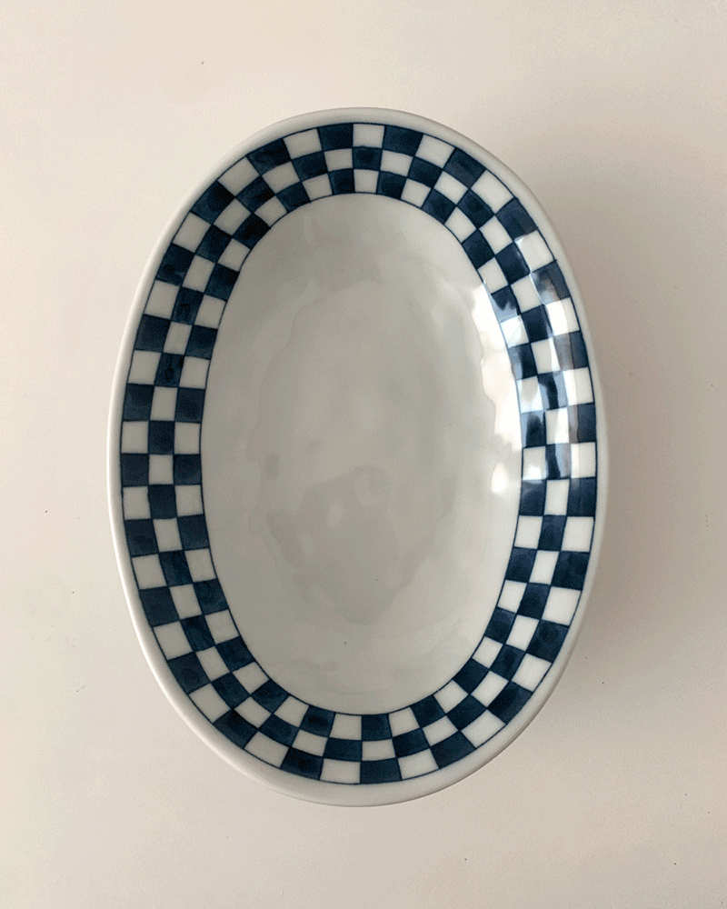 Check oval bowl