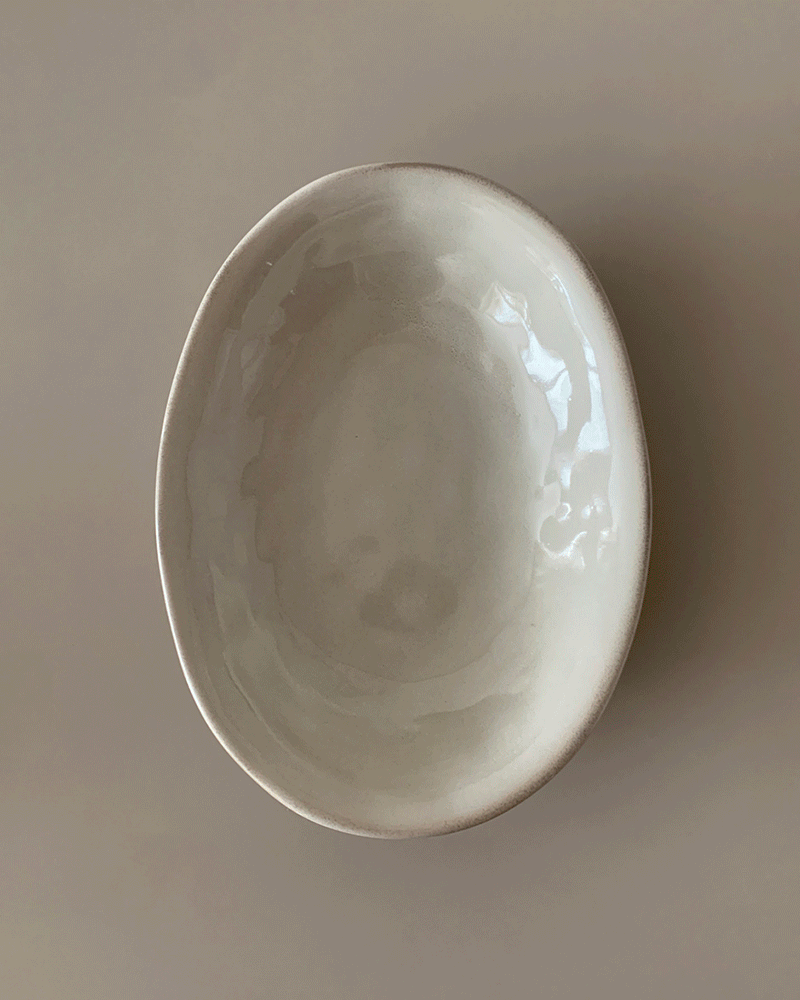 Dove oval bowl