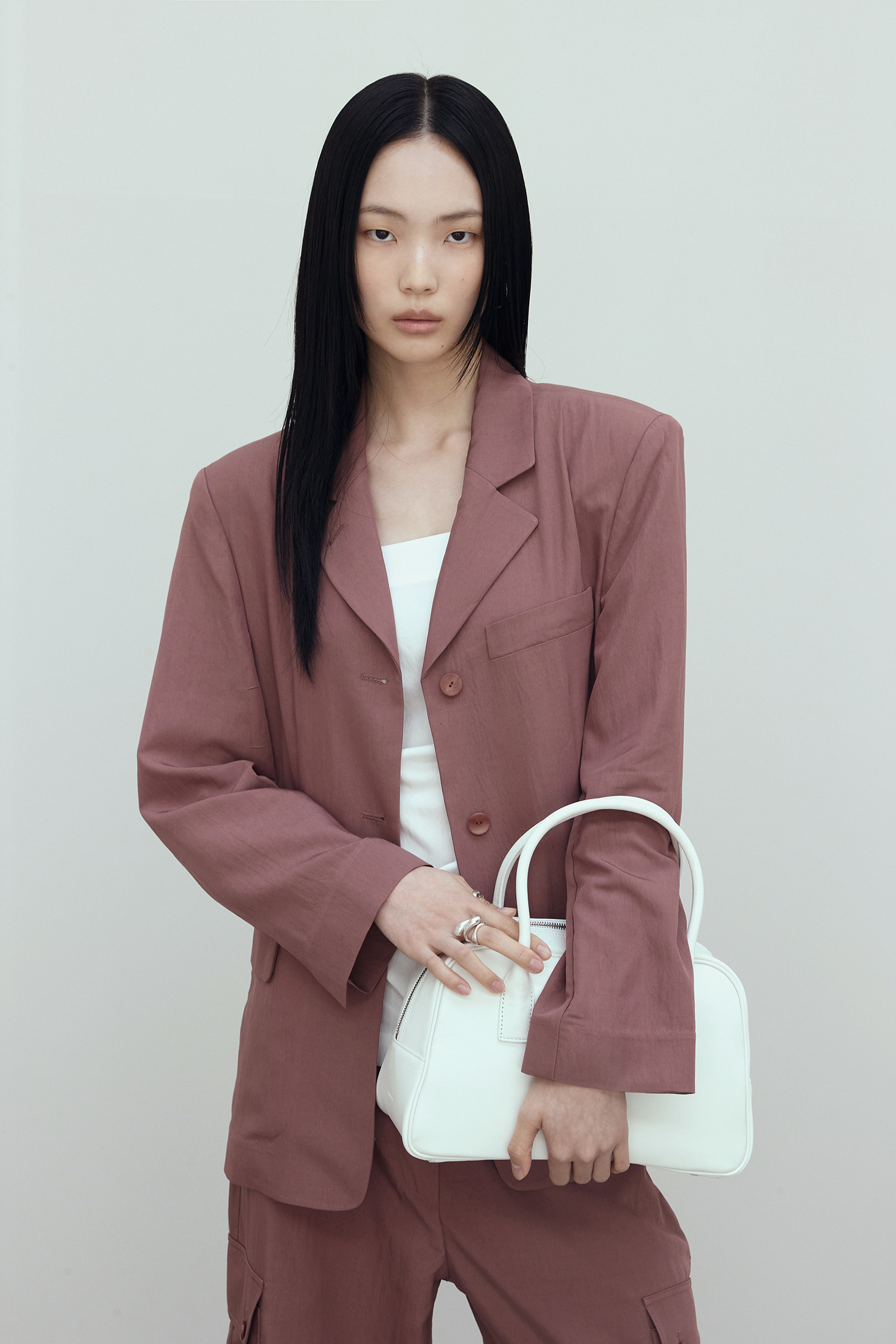 OUTWEAR - Blossom H Company - EN