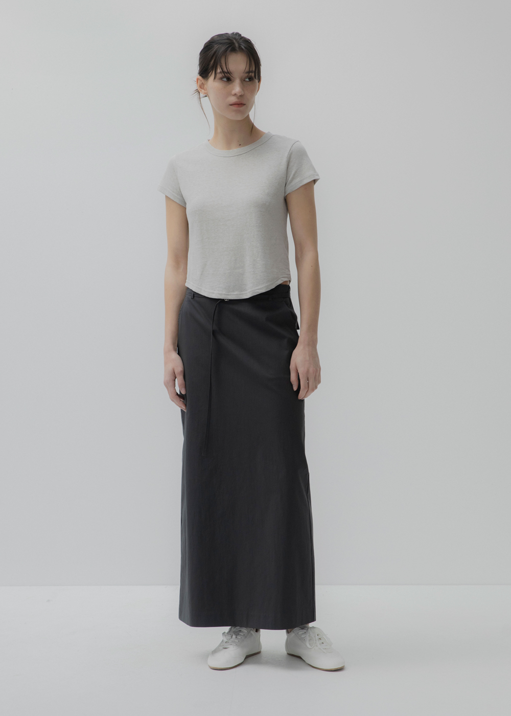 블루브릭,Belted long skirt (charcoal)