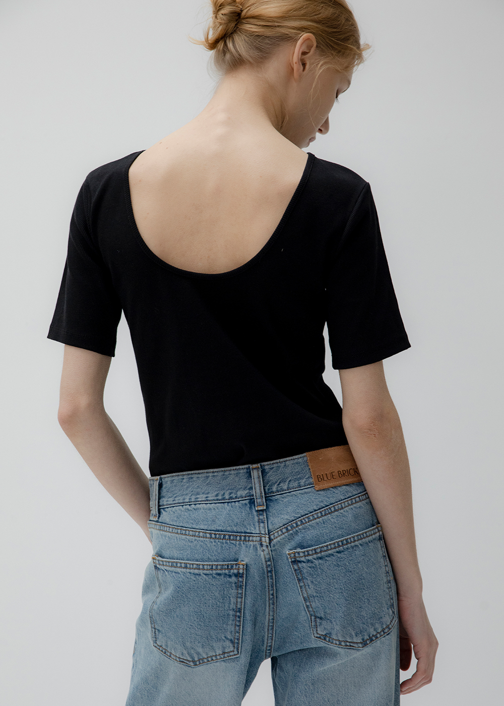 블루브릭,[3차] Backless t-shirt (3colors)