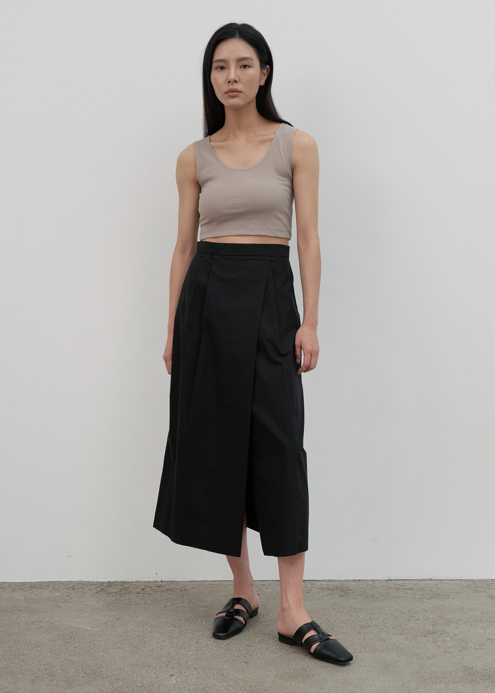 블루브릭,Tuck slit skirt (2colors)
