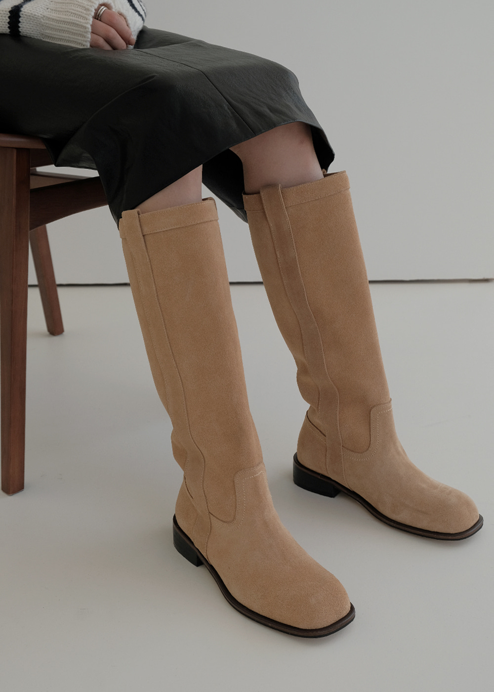 블루브릭,Suede long boots (2colors)