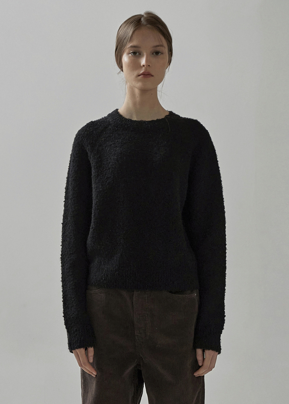 블루브릭,Wool boucle crop knit (black)