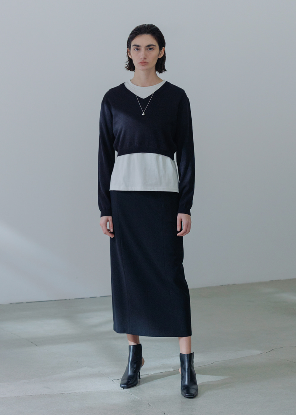 블루브릭,H-line flow skirt (black)