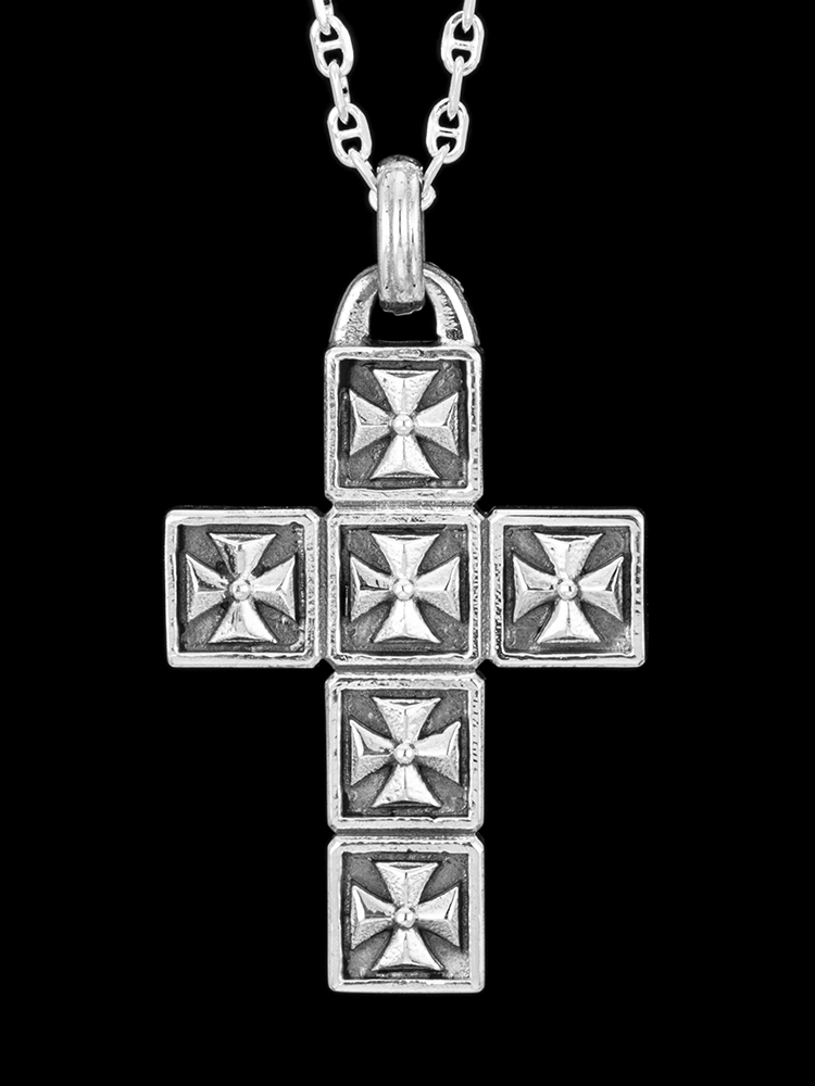 BLACK KROSS KROSS PENDANT