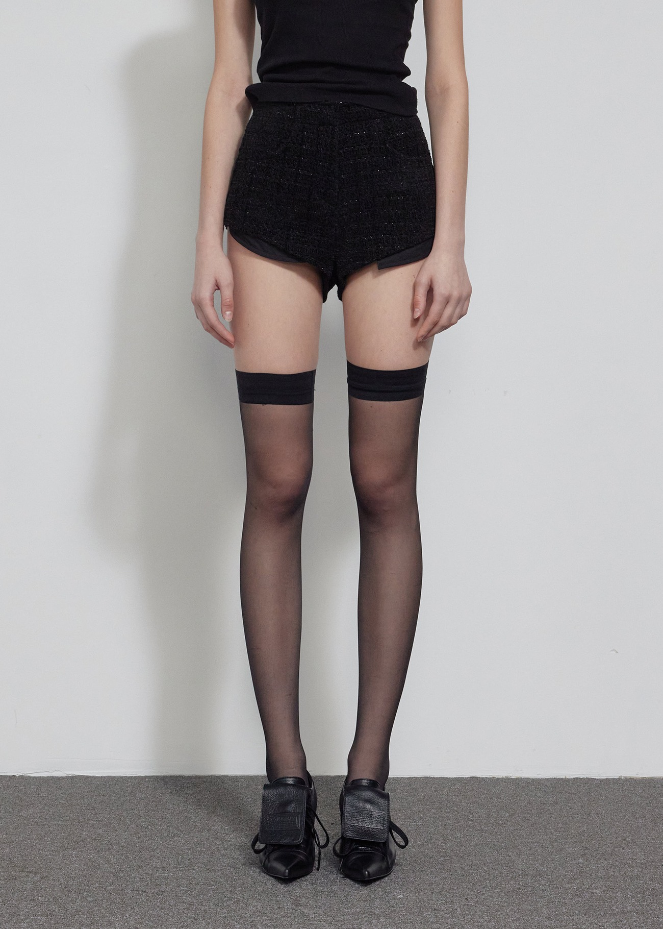 韓国大人気 【BOHEMIAN SEOUL】 DENIM SHORTS ★送料・関税込★ BOHEMIAN SEOUL] DESTROYED GRAY DENIM SHORTS 正規品 韓国