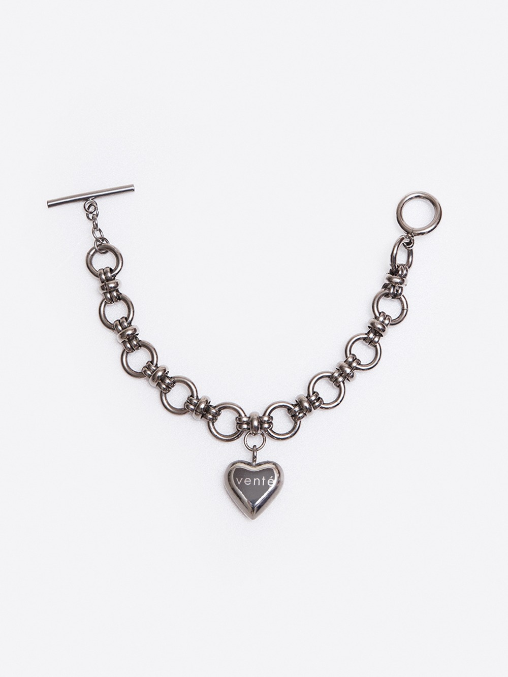 Heart Pendant Bold Chain Bracelet