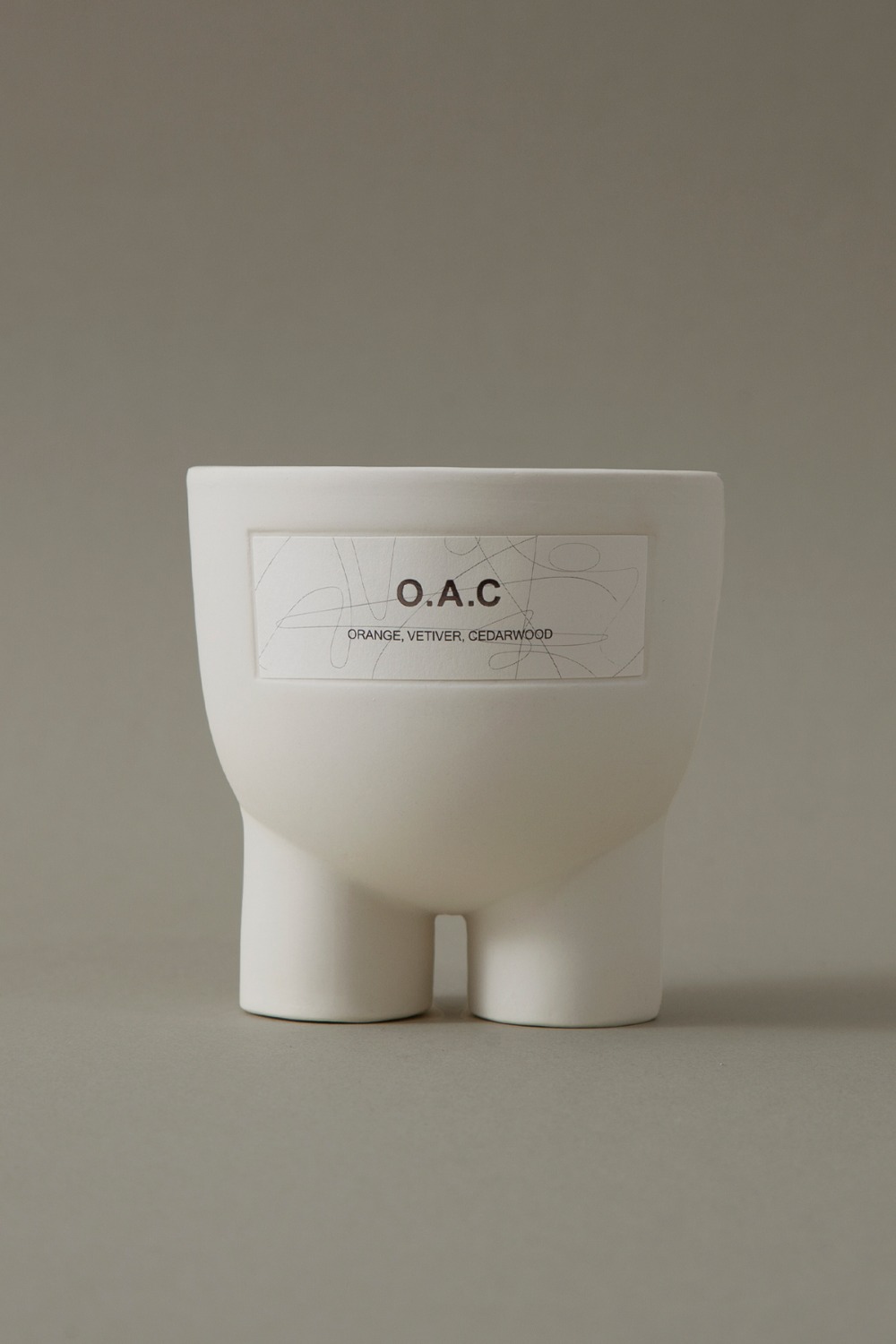 O.A.C Scented Objet Candle 230g