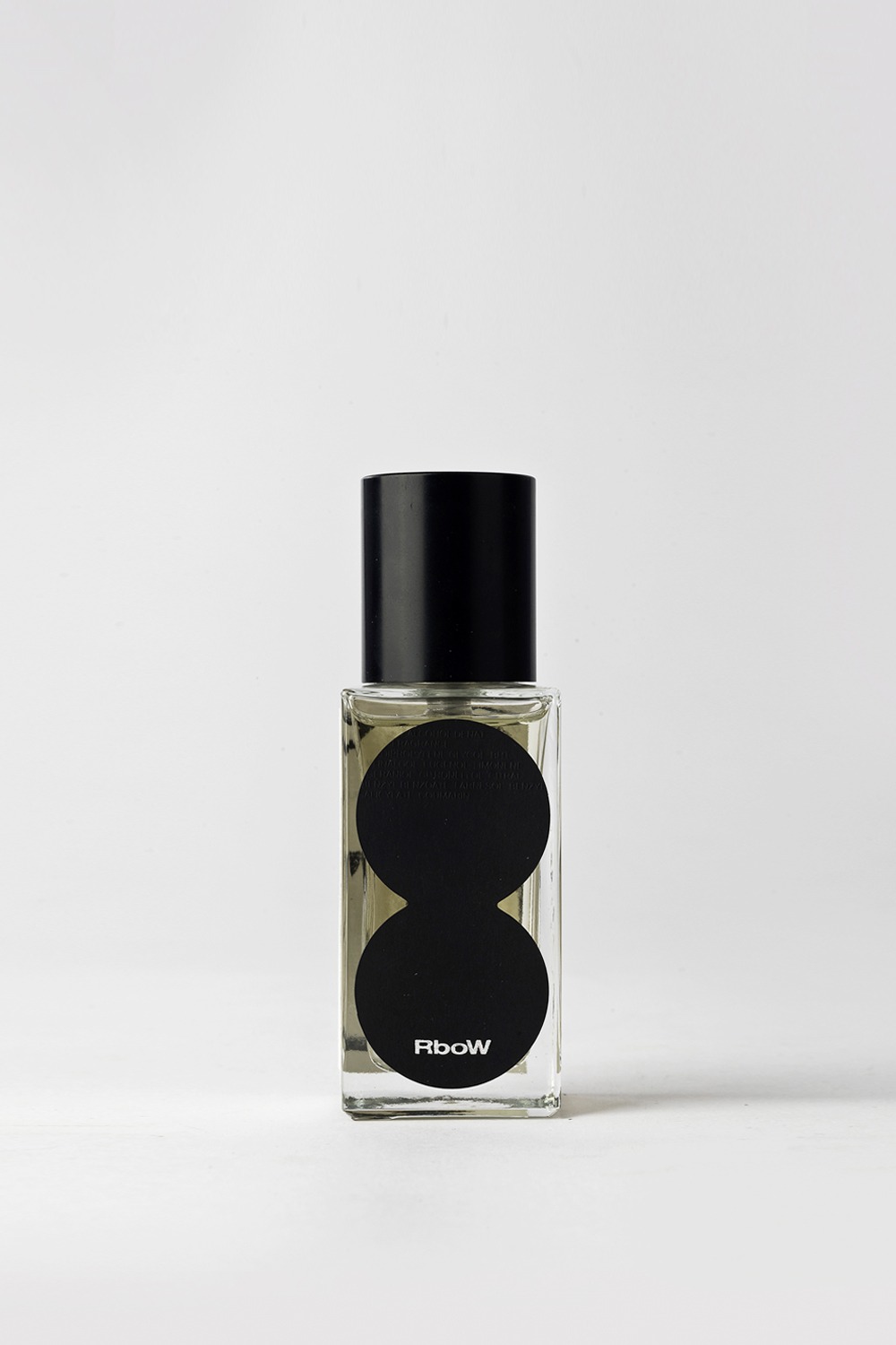 Case Study Eau de Perfume O.A.C - Rbow