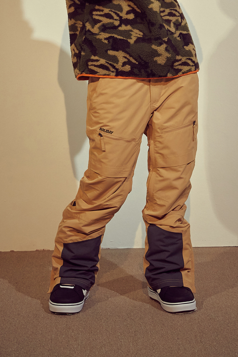 UNKNOWN pants - beigeHOLIDAY OUTERWEAR