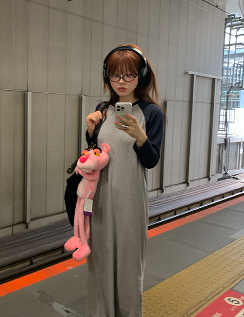 韓国商品/FRECKLE raglan long dress 3차 raglan long dress in navy - FRECKLE