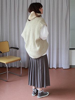 (freckle made♥)kid mohair oversize knit vest(salt)