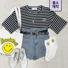 【2color】Deli Stripe Short Sleeved T-shirt