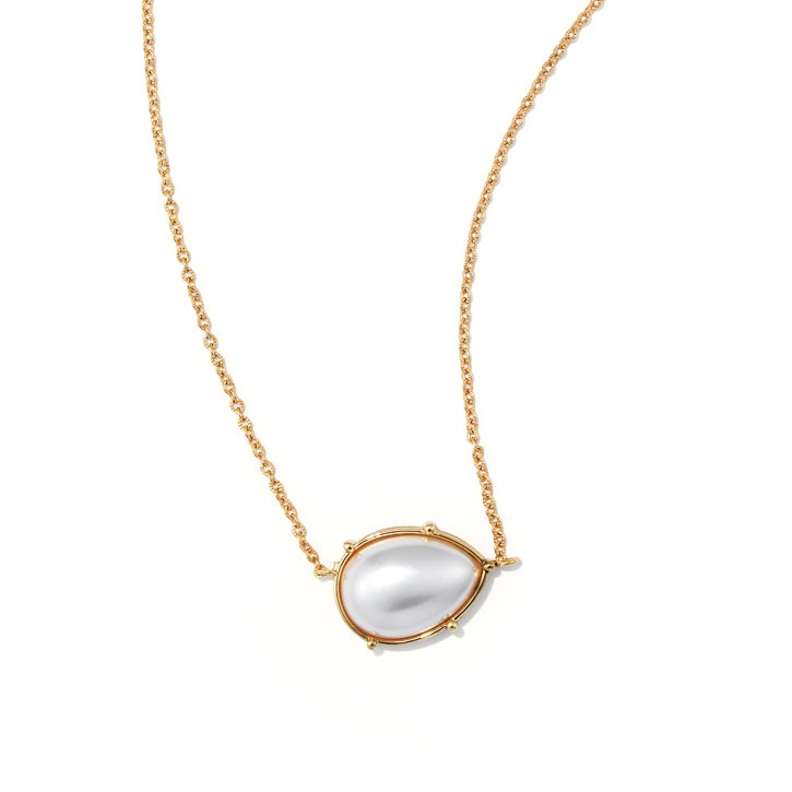 Pear-shaped Mabe Pearl Pendant Necklace