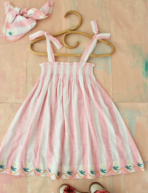 [BONJOUR DIARY] Skirt dress with Scarf 50*50cm _ Large pink stripes