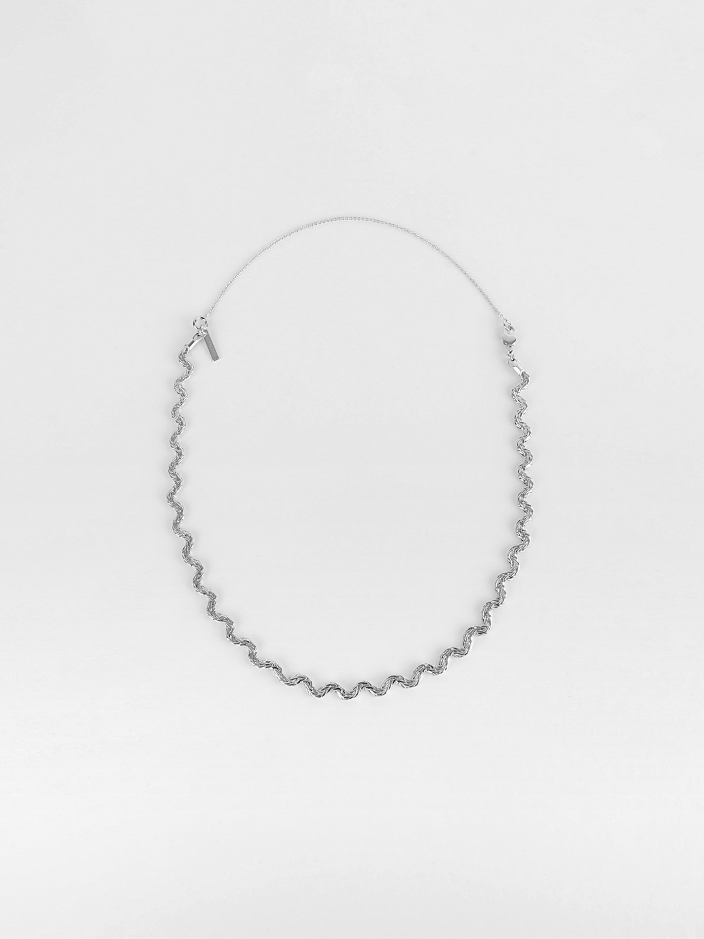 WAVE CHAIN NECKLACE