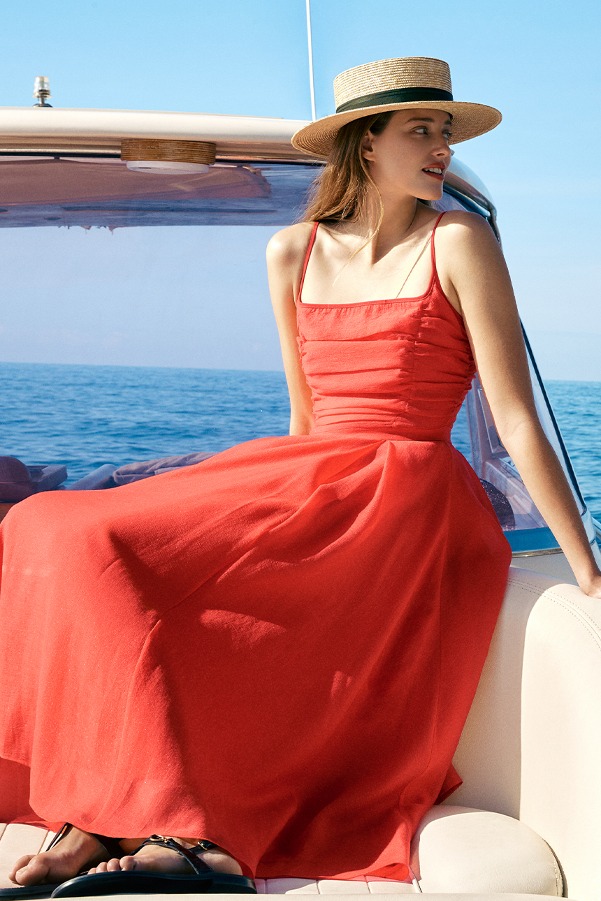 [한혜진 착용]LAINIE Shirring detailed flared long dress (Red)