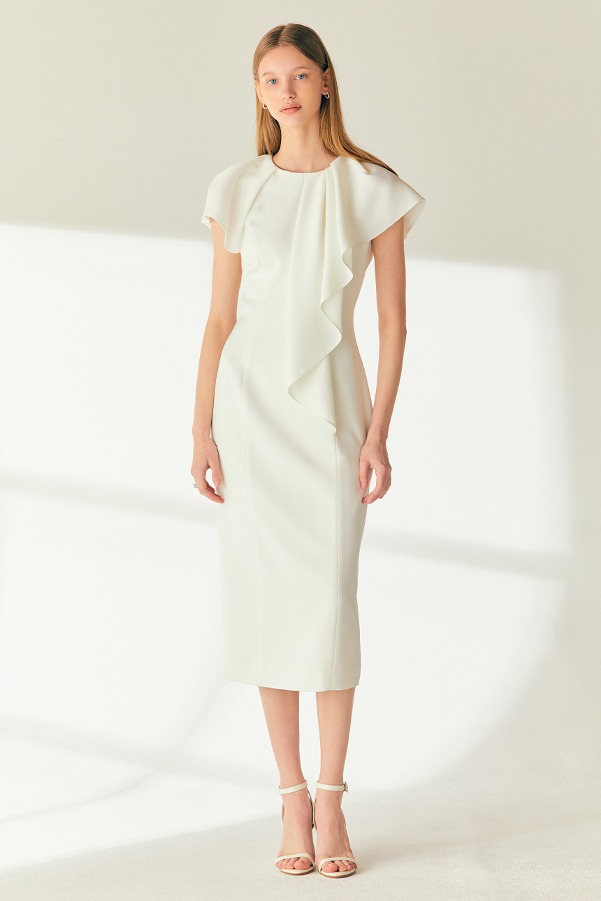 REIGHLEE Ruffle detail sleeveless H-line long dress (Ivory)