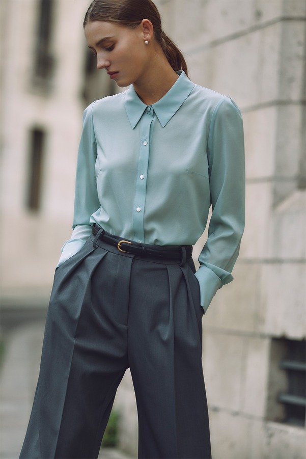 HAISLEY Stand collar silk blouse (Mint)