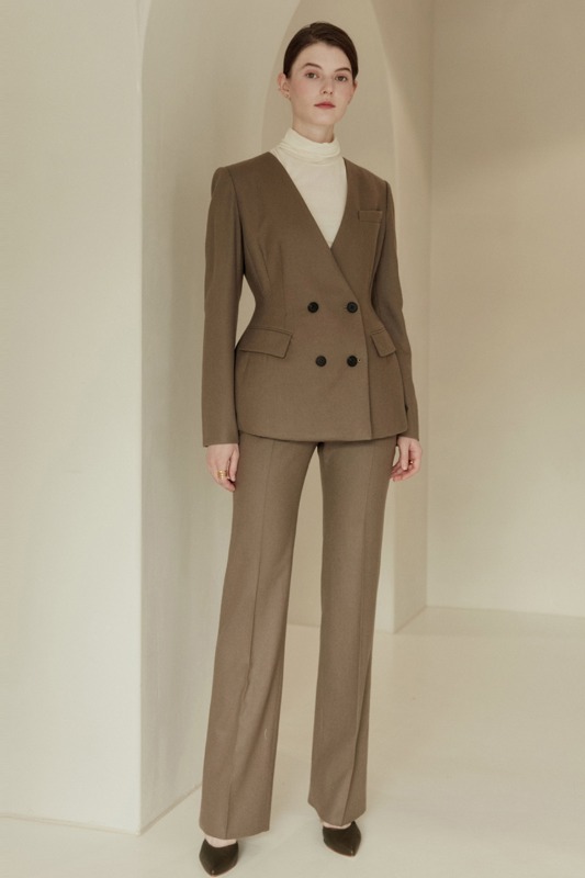 JADE Straight-fit trousers (Light khaki brown)