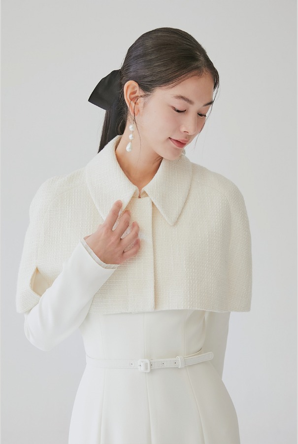 HOLLY Pointed collar short tweed cape (Ivory)