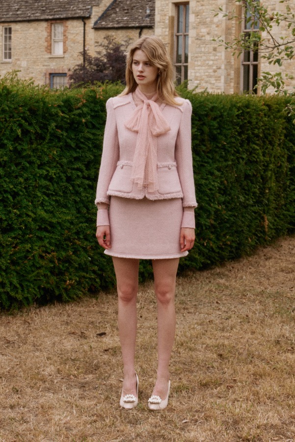 [SET]ASTER V-neck tweed jacket + ISLA  Semi A-line tweed skirt (Pale indie pink)