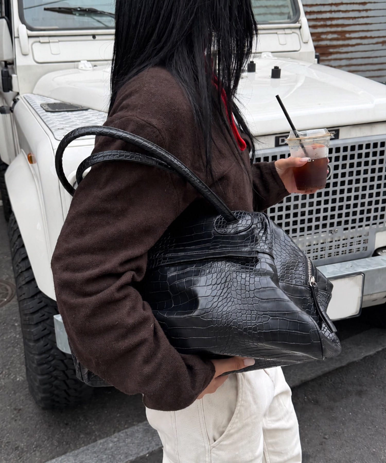 TWO ZIPPER BAG CROC ORIGINAL (BLACK PEPPER)