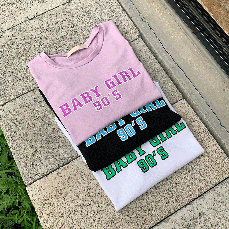 Nineties Girl Printed T-Shirt