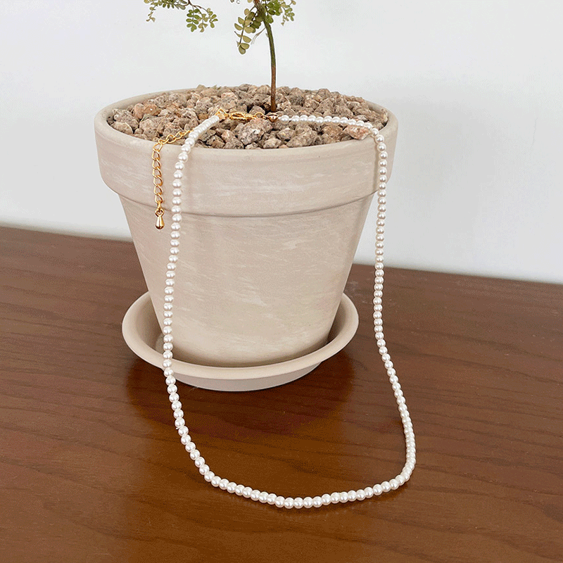 Eternal Pearls Necklace