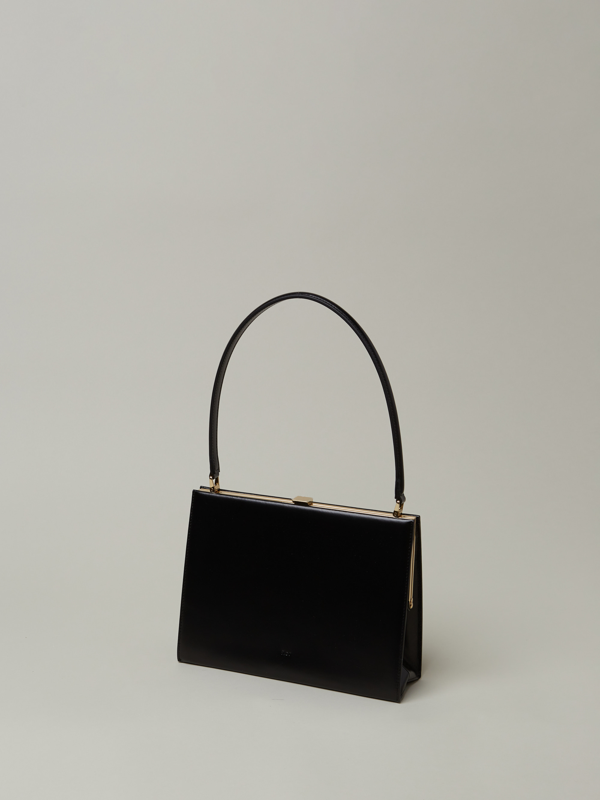 Mona Frame Bag Black Calf_4colors