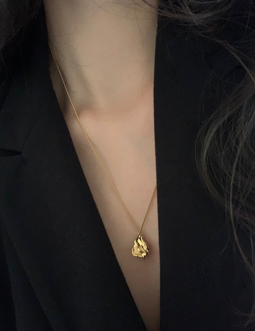 [BTS 지민 착용] Melting Stone Pearl Vintage Necklace (925silver chain) _ 멜팅 진주 스톤 빈티지 목걸이 라비쉬에