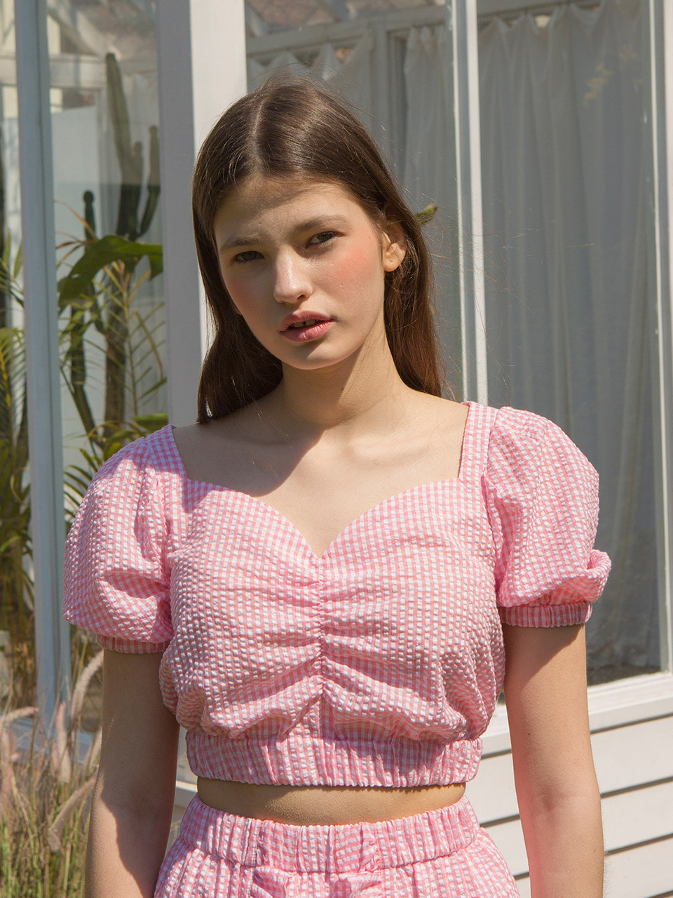 [sold out] [모모랜드 낸시 착용] 0 9 gingham check crop top - PINK