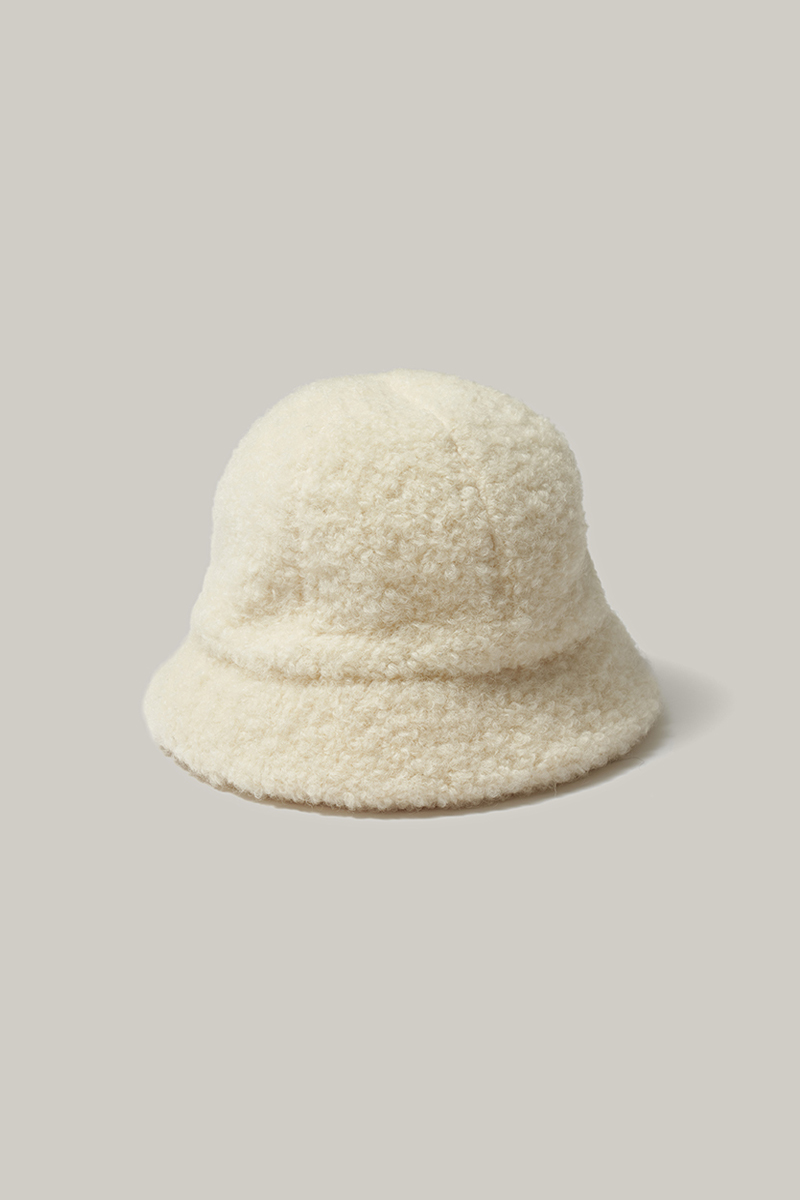 andre boucle bucket hat (ivory)