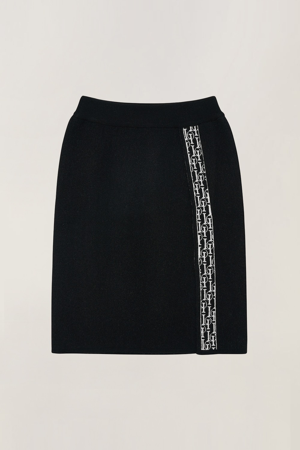 Signature Piping Knitted Skirt_Black