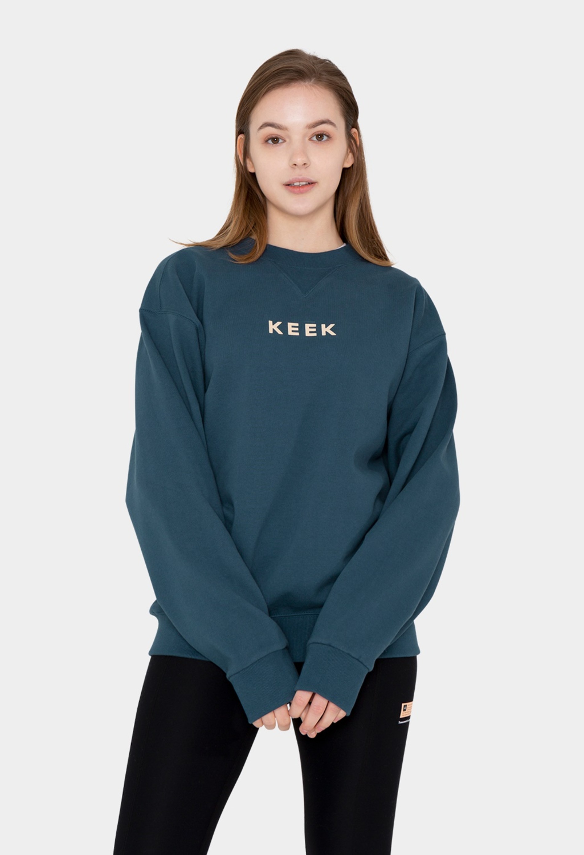 keek [Unisex] Logo Sweatshirts - Navy 스트릿패션 유니섹스브랜드 커플시밀러룩 남자쇼핑몰 여성의류쇼핑몰 후드티 힙색