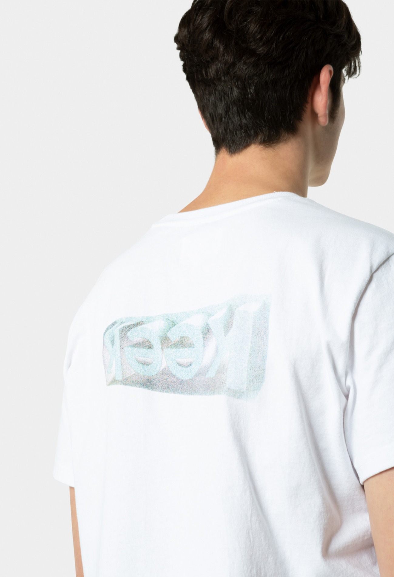 keek [Unisex] Crack T-shirts - White 스트릿패션 유니섹스브랜드 커플시밀러룩 남자쇼핑몰 여성의류쇼핑몰 후드티 힙색