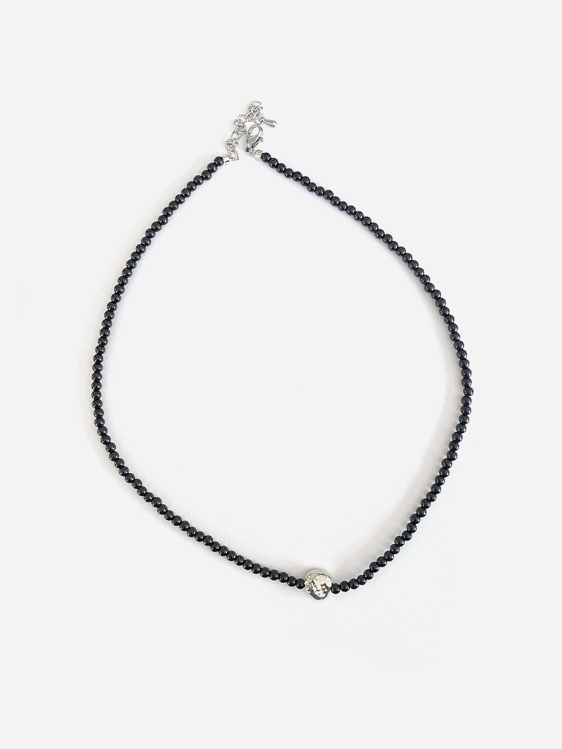 블랙비즈네크리스-necklace