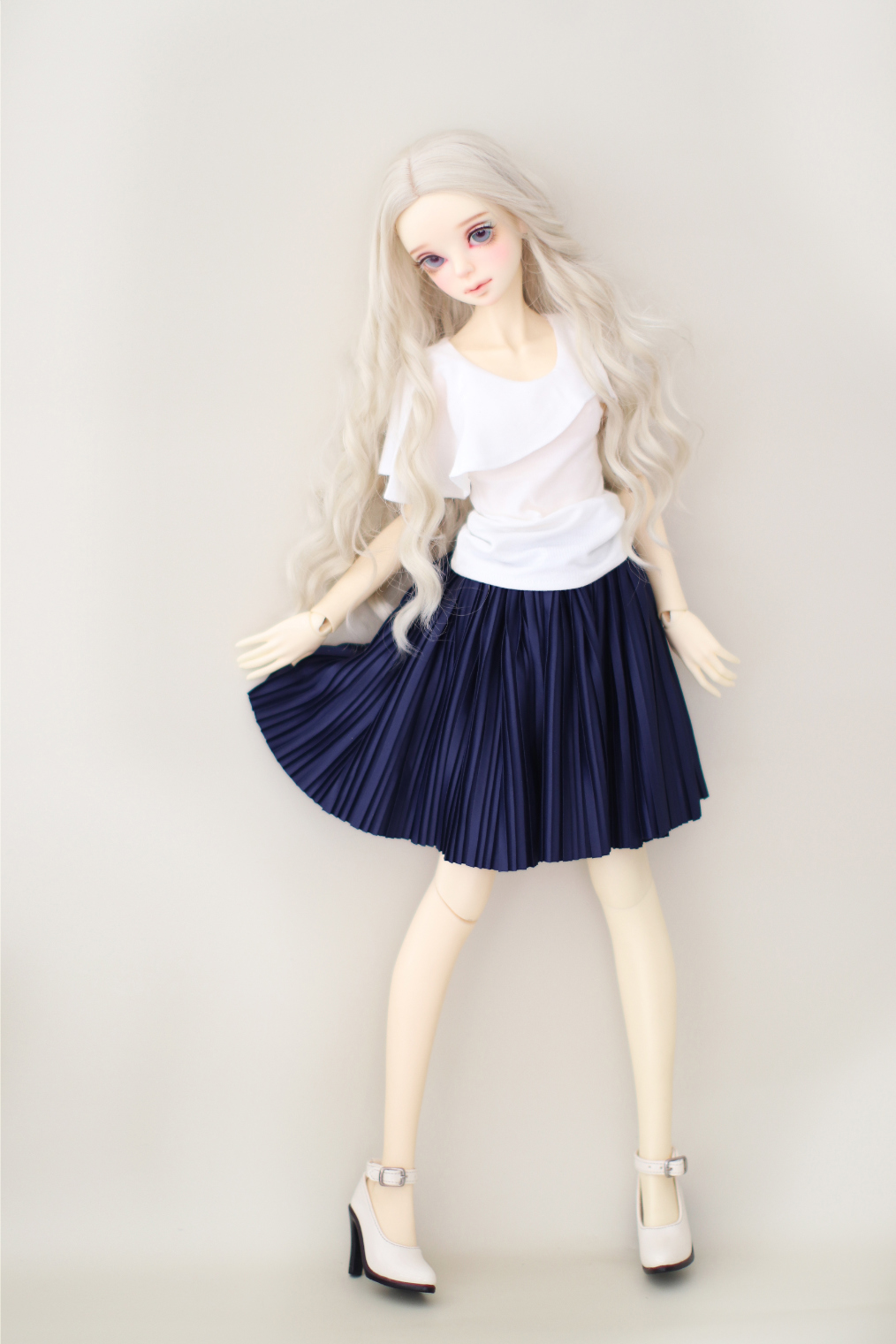 dress model image-S4L3
